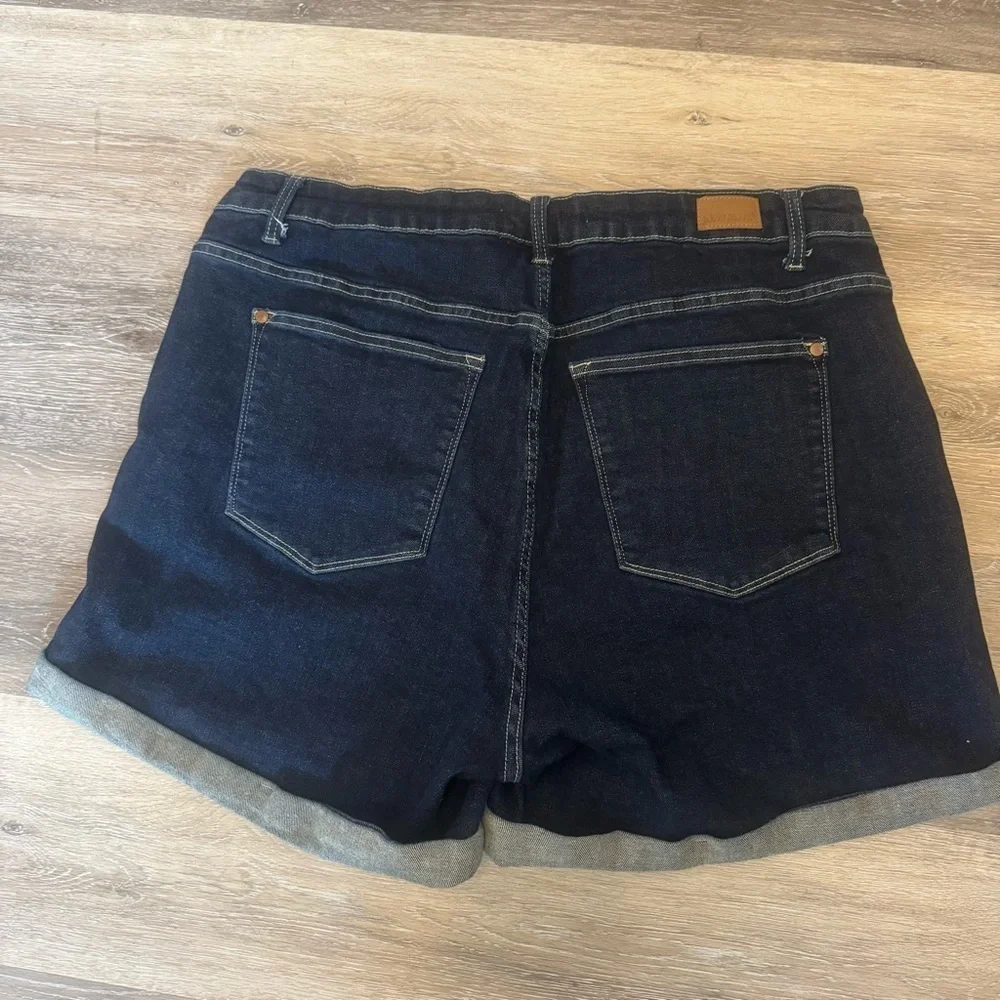 Judy Blue Stone Wash Open Seam Cuff Shorts Dark Blue 3XL High Waist